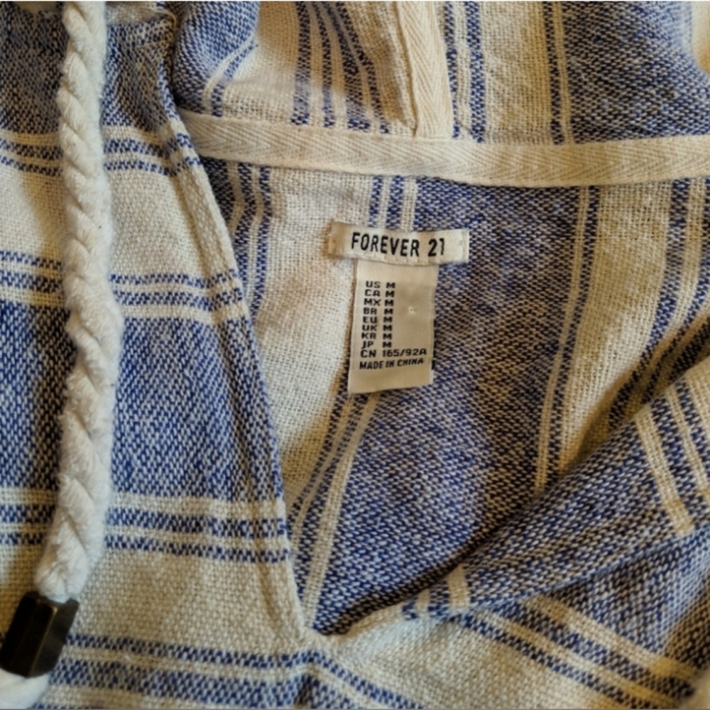 Forever 21 Baja Hoodie - Picture 4 of 4